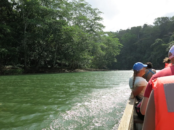 pirogue Embera Village Panama