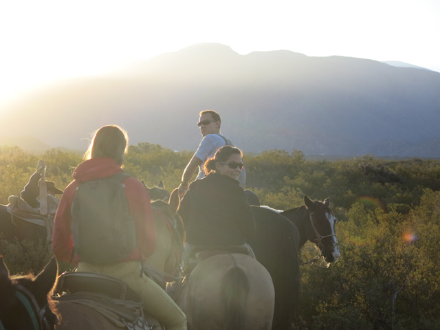 Déborah maîtrise son cheval - Mendoza, Argentine