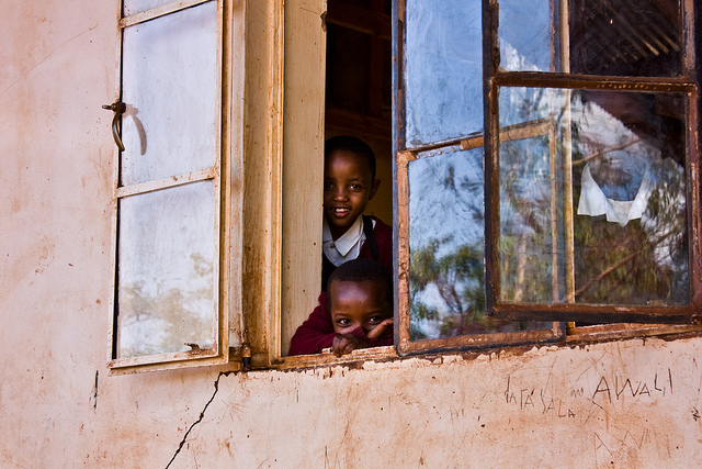Enfants dans une école de Tanzanie - Safari en Afrique