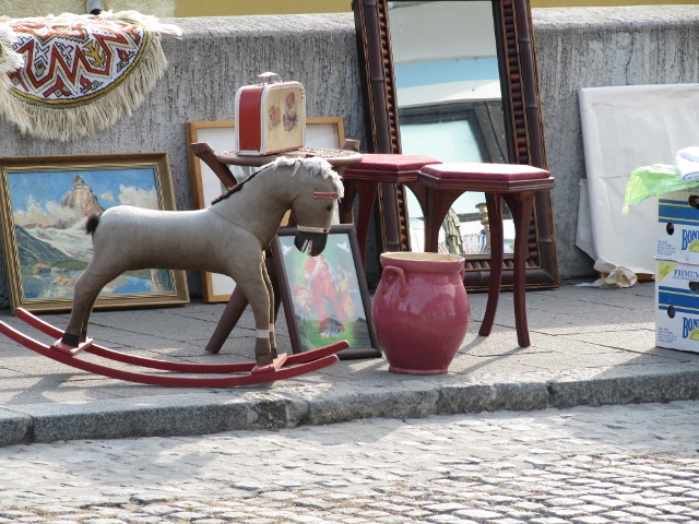 Tout et n'importe quoi - Marché aux puces - Samobor, Croatie