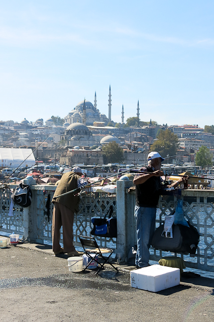 Pêcheurs du pont Galata - Istanbul, Turquie