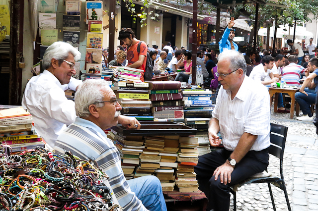 Scènes typiques de quartier - Istanbul, Turquie