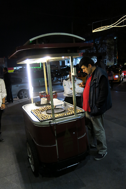 Vendeur de marrons - Istanbul, Turquie