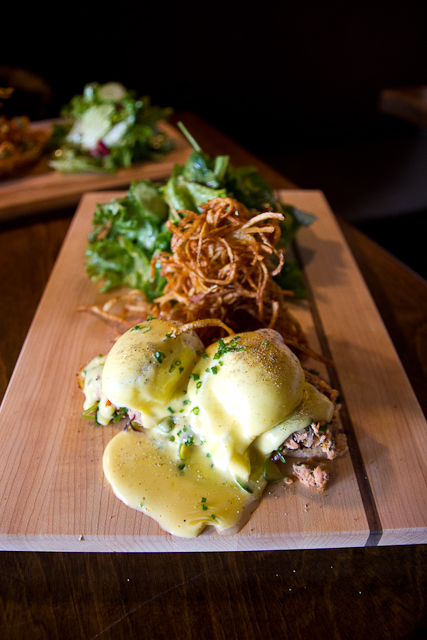 Oeufs bénédictines - Brut Cantina Sociale - Gatineau, Outaouais