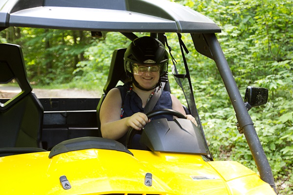 Au volant - Camp Explora - Montebello, Outaouais