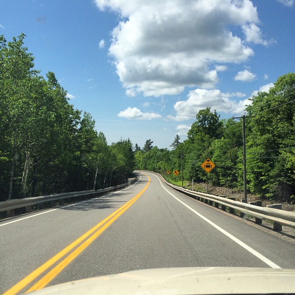 Sur l'autoroute 50 Montréal-Montebello