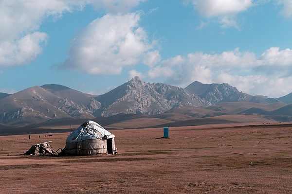 Yourte au lac Song-Köl au Kirghizstan