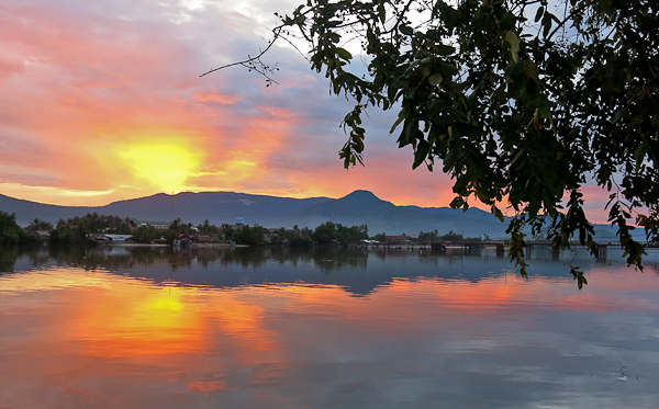 Coucher de soleil - Kampot, Cambodge