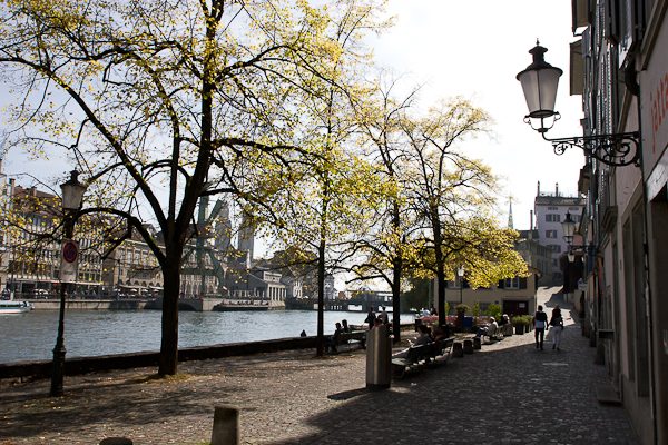 Le long du Limmatt - Zurich, Suisse