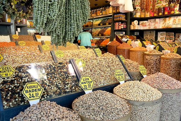 Marchand de noix - Istanbul, Turquie