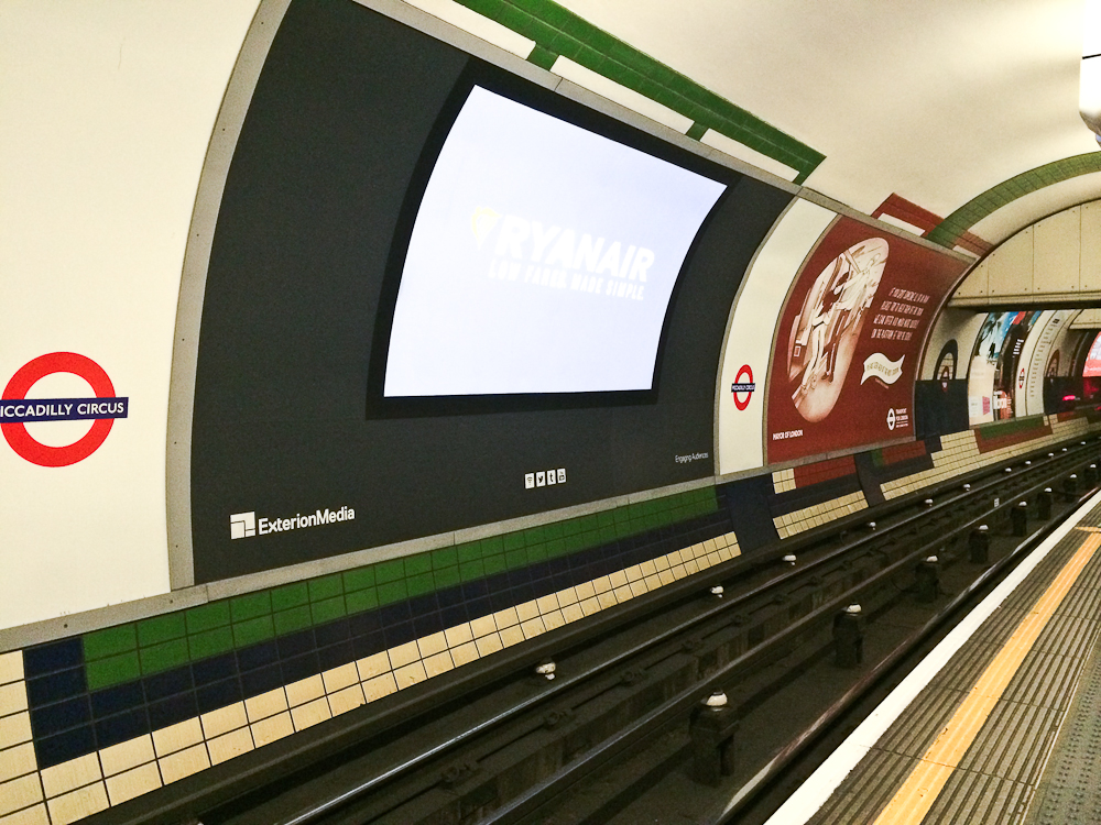 Picadilly Circus - - Métro de Londres, Angleterre