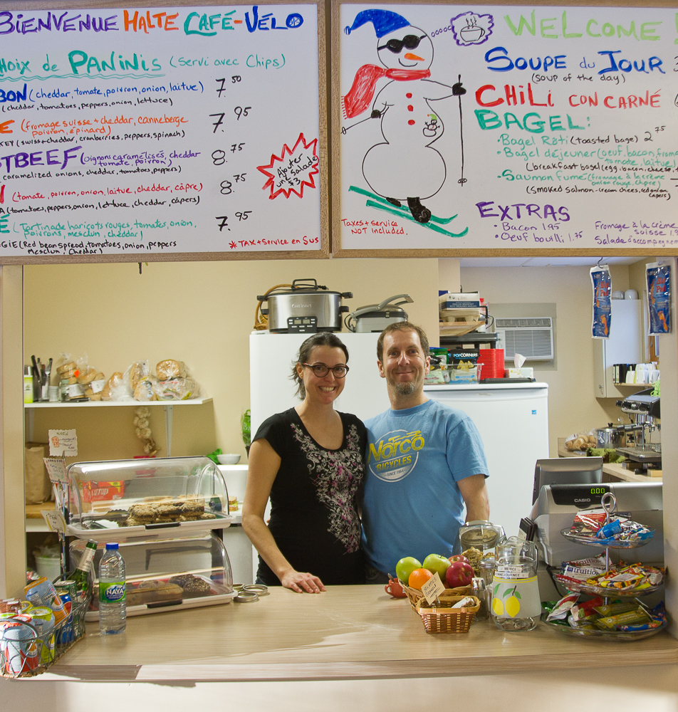 Christian et Marie - Halte Café-Vélo du poste d'accueil du parc national de la Mauricie