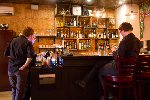bar rencontre rue belanger