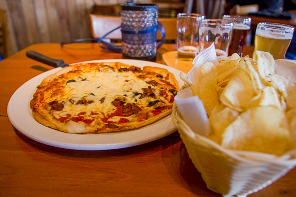 Pizza à la saucisse Gros Mollet - Microbrasserie du Lac Saint-Jean - Saguenay-Lac-Saint-Jean