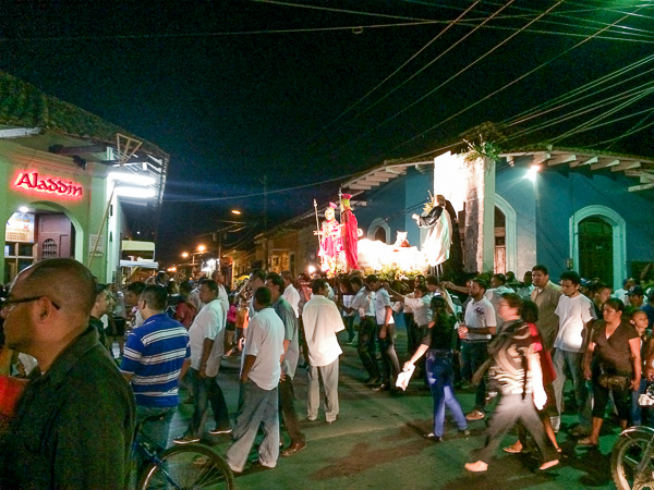La procession de Pâques, Granada, Nicaragua