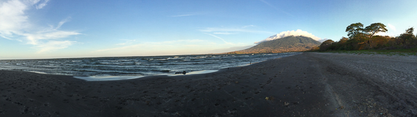 Playa Santo Domingo - Ometepe, Nicaragua