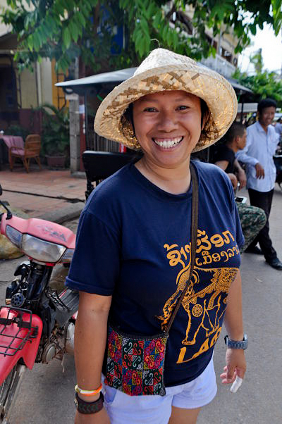 Rattana Chin - Ici Laos Cambodge - réduire le poids de ses bagages