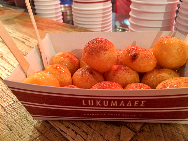 Loukoumades - quoi manger en Grèce