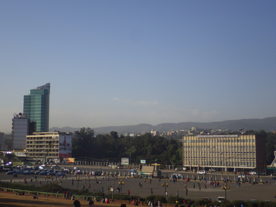 Afrique moderne avec gratte-ciel