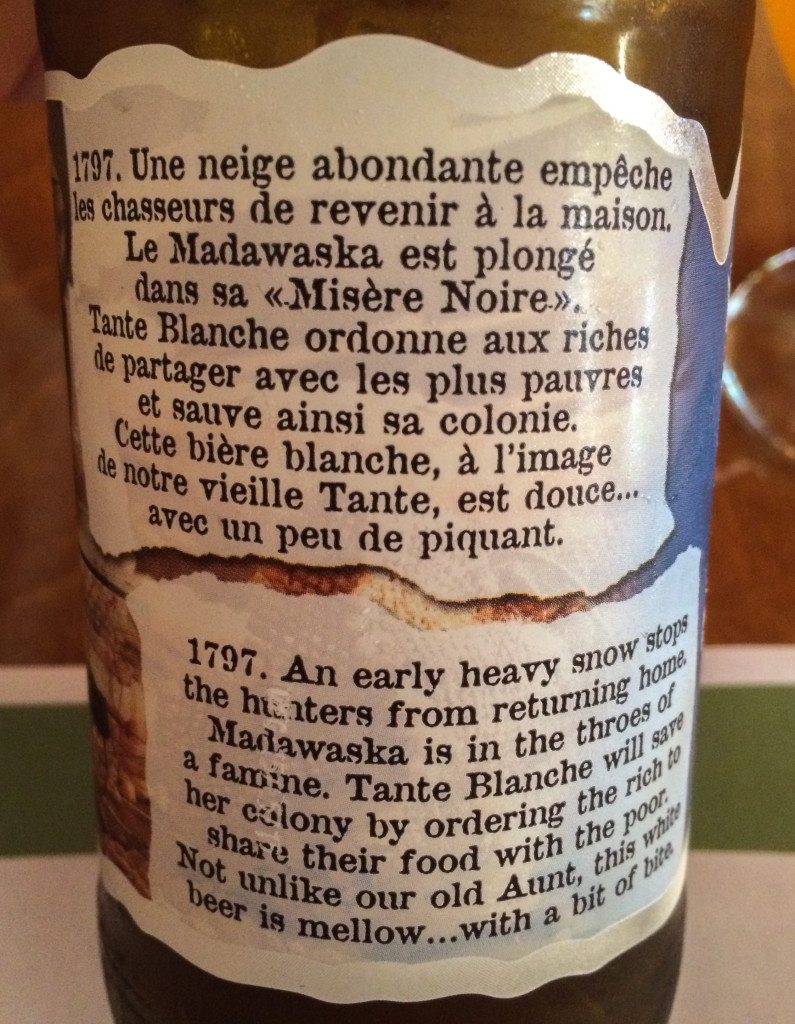 Etiquette et histoire de la biere Tante Blanche des Brasseurs du Petit-Sault