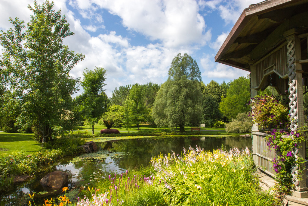 Petit lac du Jardin botanique dEdmundston