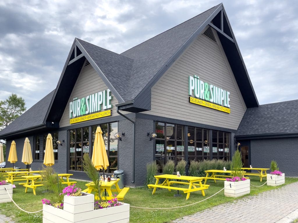Façade du restaurant déjeuner et brunch au Pür et Simple