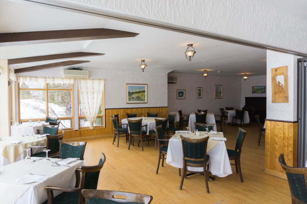 Auberge des Battures - salle a manger