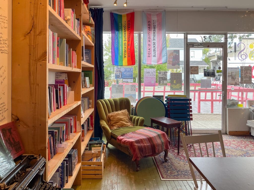 Sofa du bar-librairie Livresse