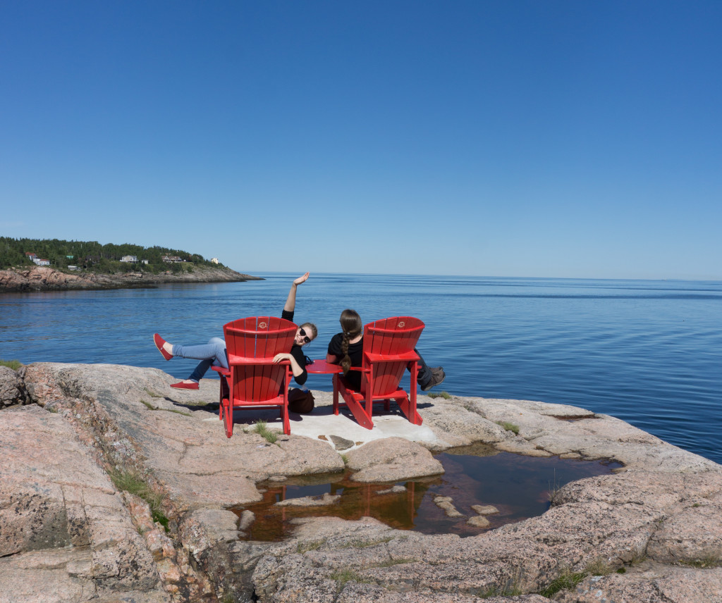 Chaises rouges Parcs Canada