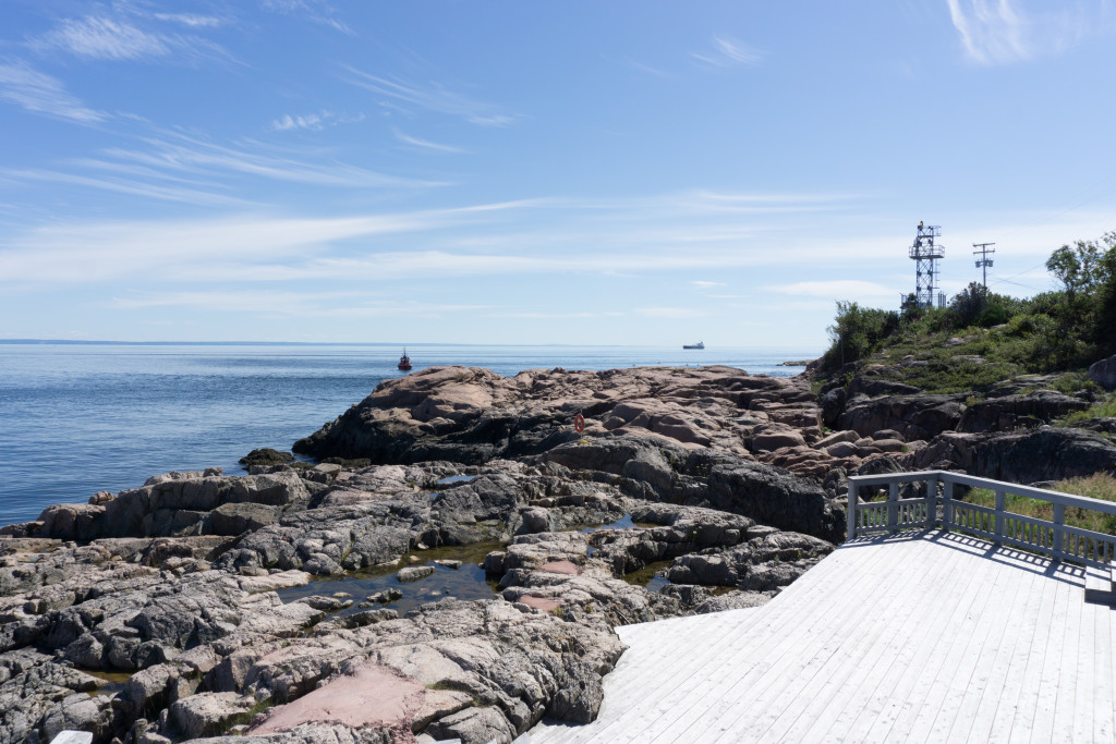 Vue sur le fleuve St-Laurent en voyage à Tadoussac en Côte-Nord