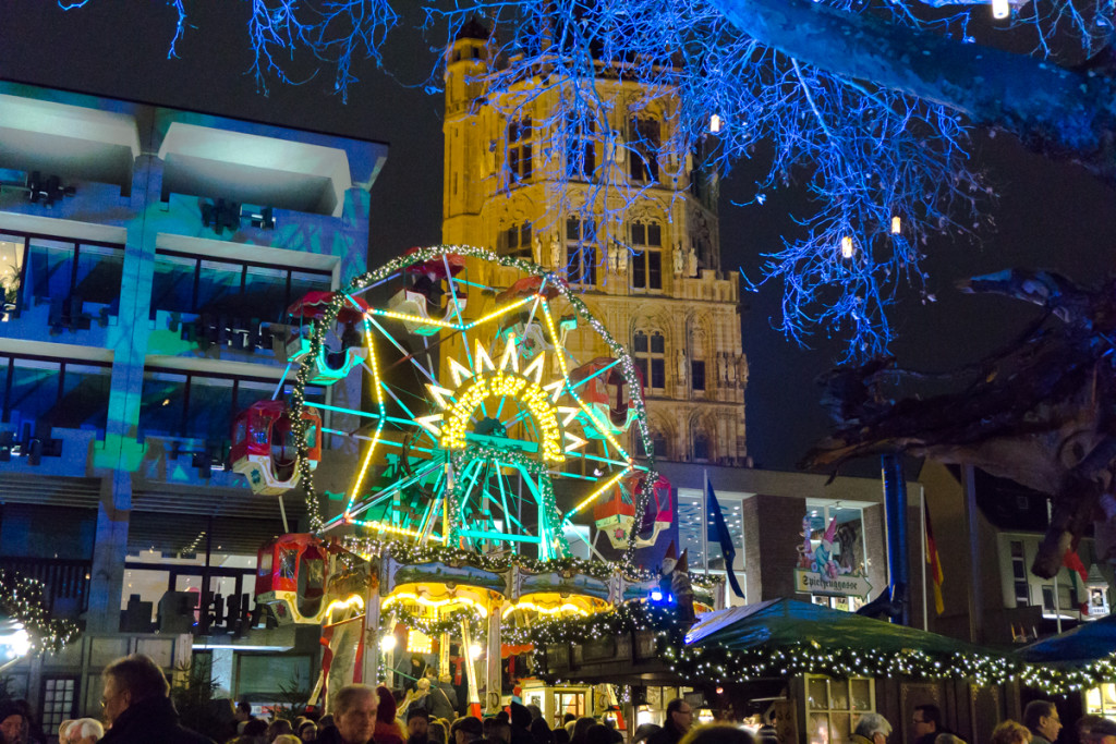 Grande roue du Heumarkt, patinoire et marché de Noël allemand, Cologne