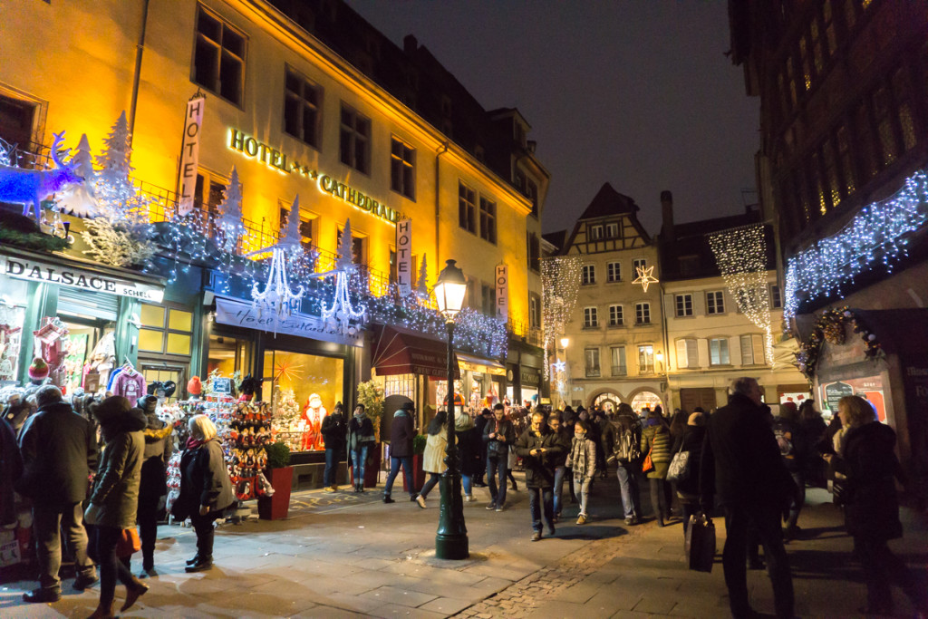 Rues du marché de Noël français de Strasbourg