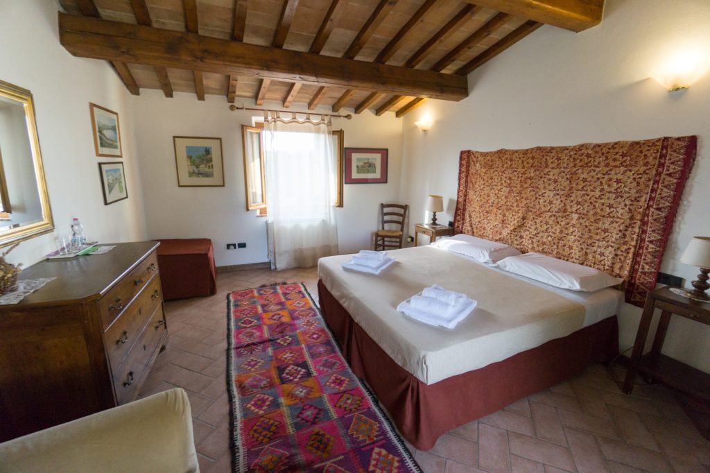 Une des chambres de la Casalta di Sotto en Toscane