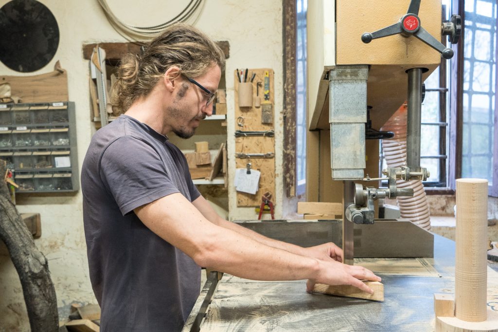 Giorgio, artisan du bois - Quels souvenirs rapporter de Toscane en Italie