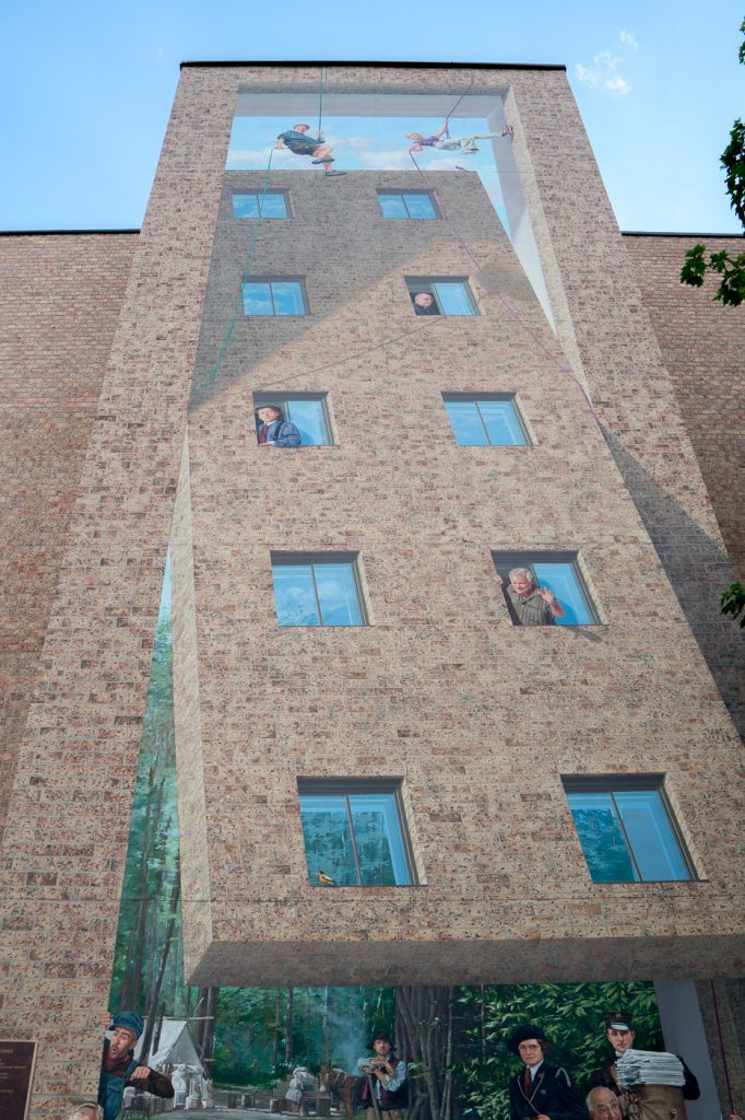 Murale de balancier - Fresque de Sherbrooke