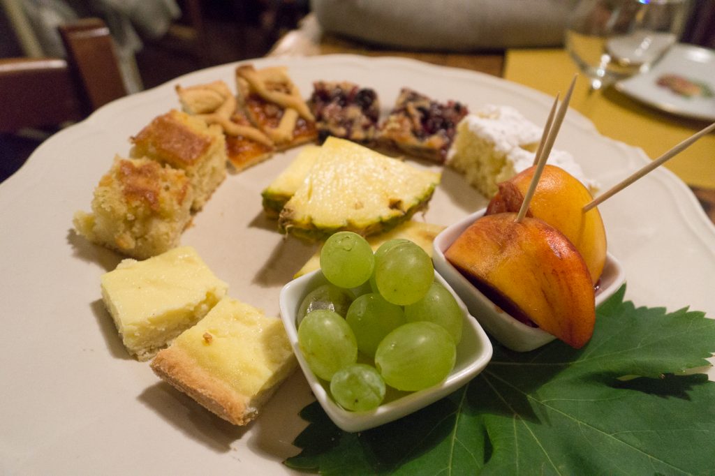 Plateau de dégustation de desserts - Où manger en Toscane - A Casa Mia