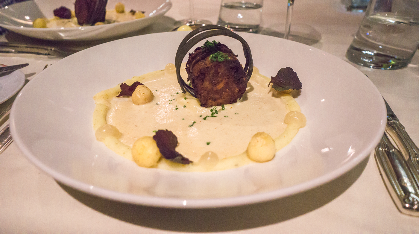 Veau et pommes de terre dans rouleau de foin - Le Charlevoix