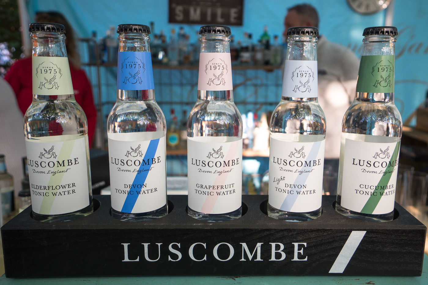 Bouteilles de tonics Luscombe