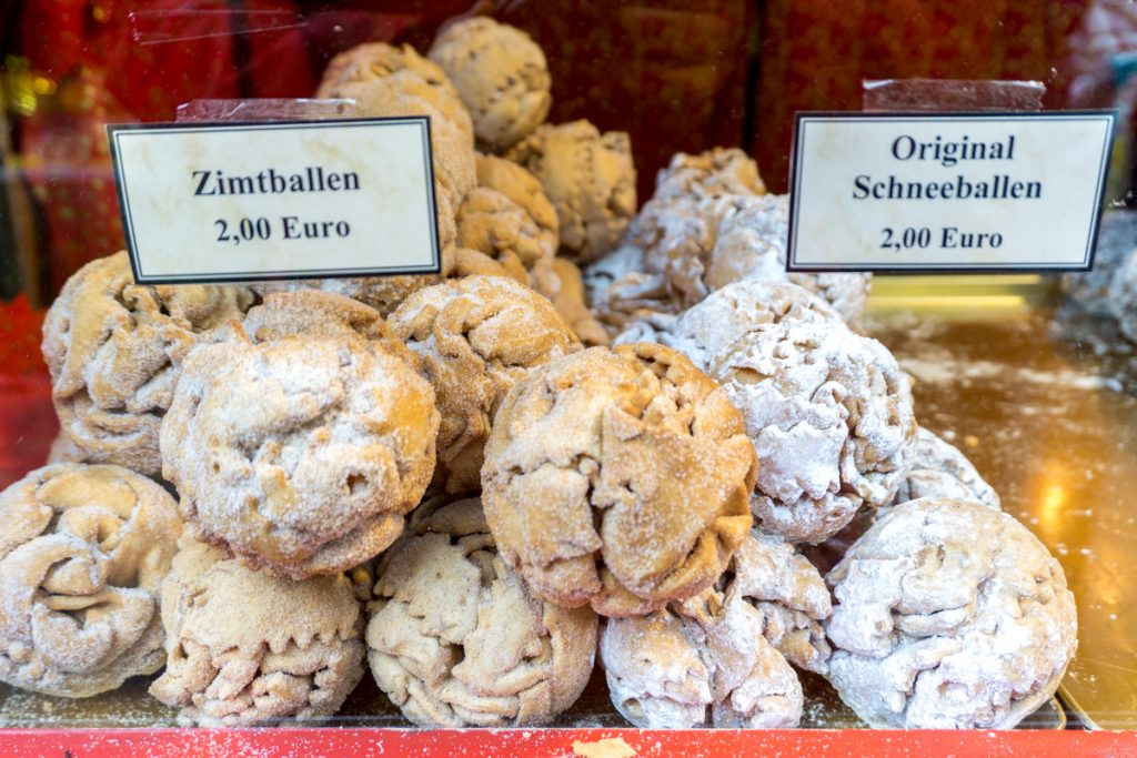 Zimtballen et Schneeballen - Boules à la cannelle