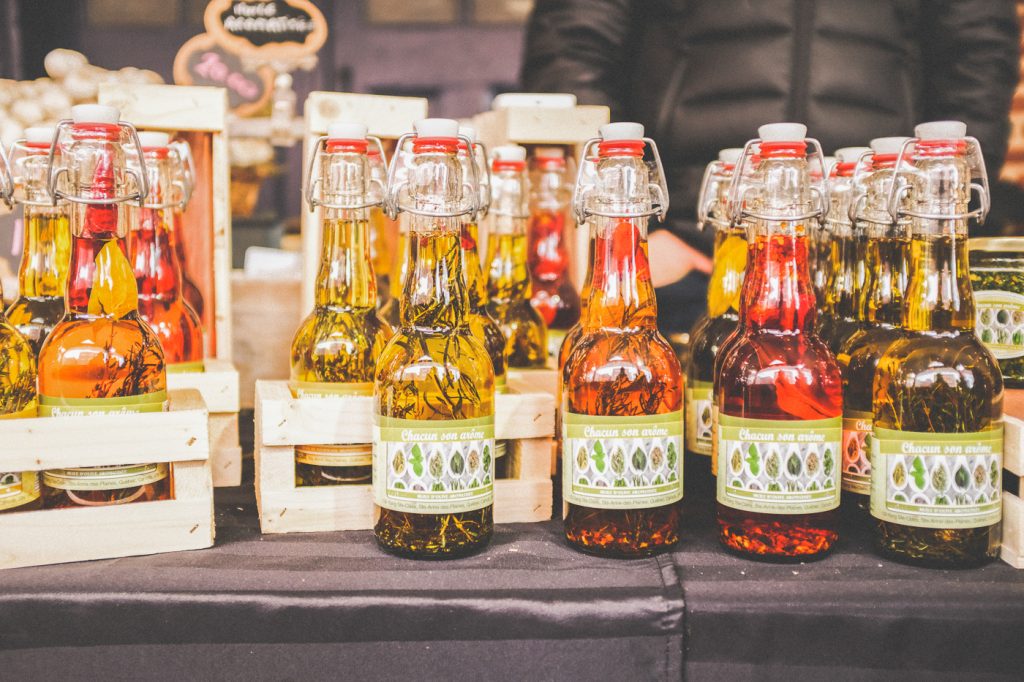 Huiles au Marché de Noël du Vieux-St-Jean-sur-Richelieu au Canada