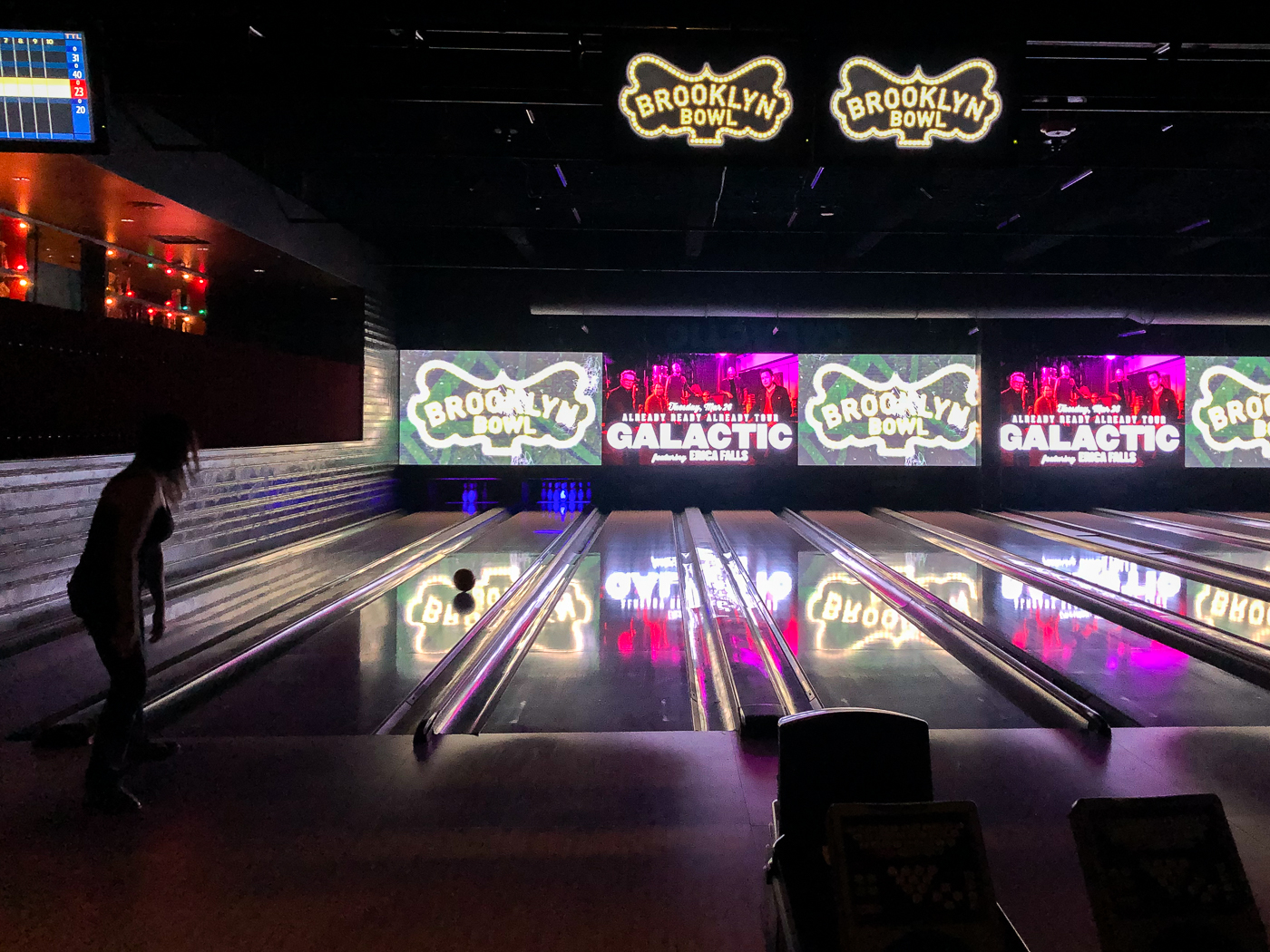 allées de bowling du Brooklyn Bowl