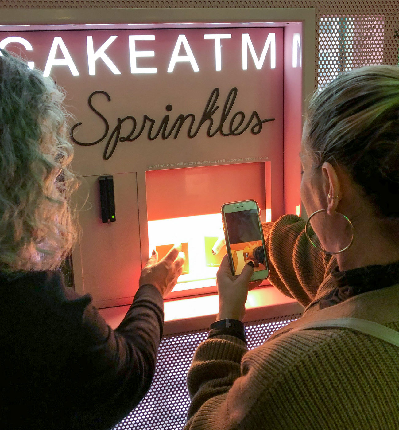 Où manger à Las Vegas - Cakeatm du Sprinkles - Distributeur à cupcakes