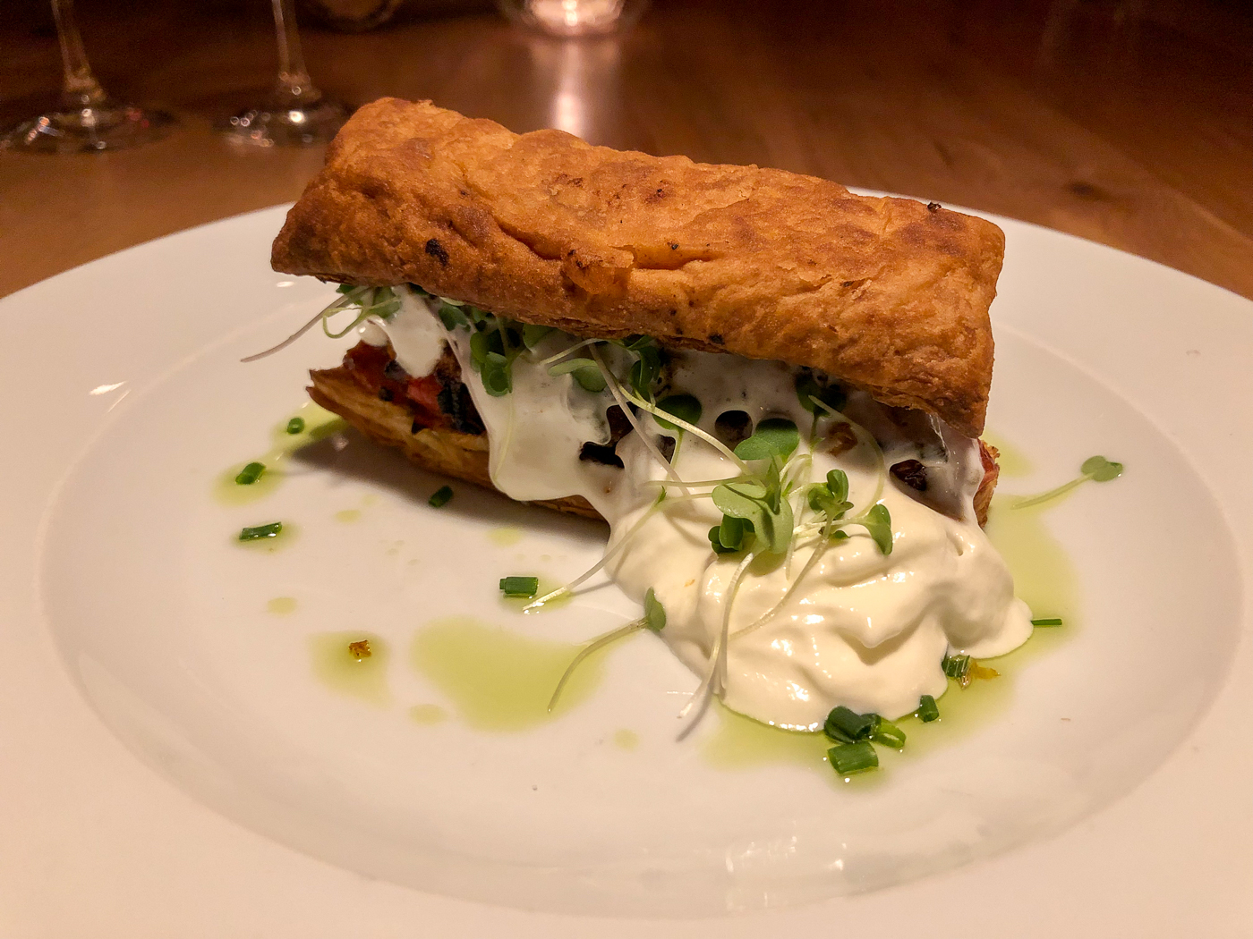 Feuilleté aux tomates confites chez Le Buck Pub gastronomique à Trois-Rivières