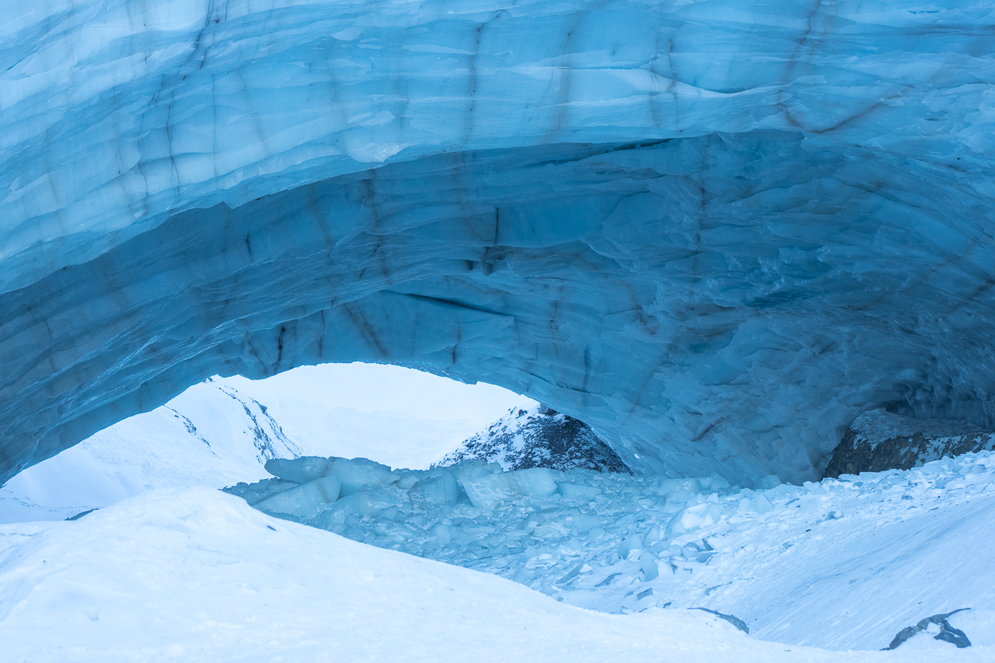 Grotte de glace/Ice Cave de Haines Junction près du parc national de Kluane