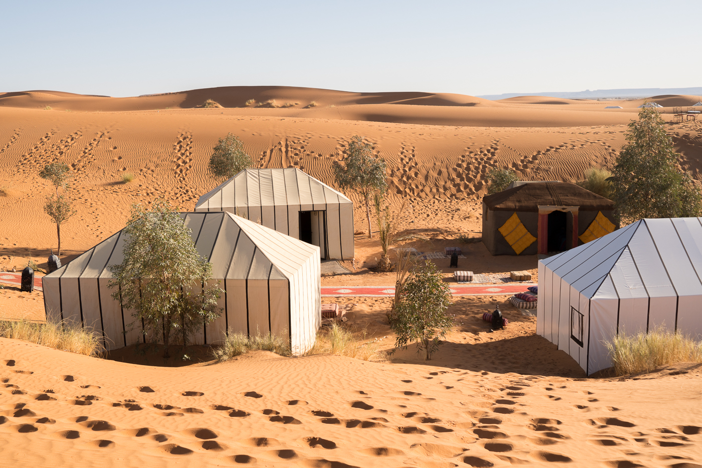 Nos tentes de Bivouac Azawad - nuitée de luxe dans le désert du Maroc