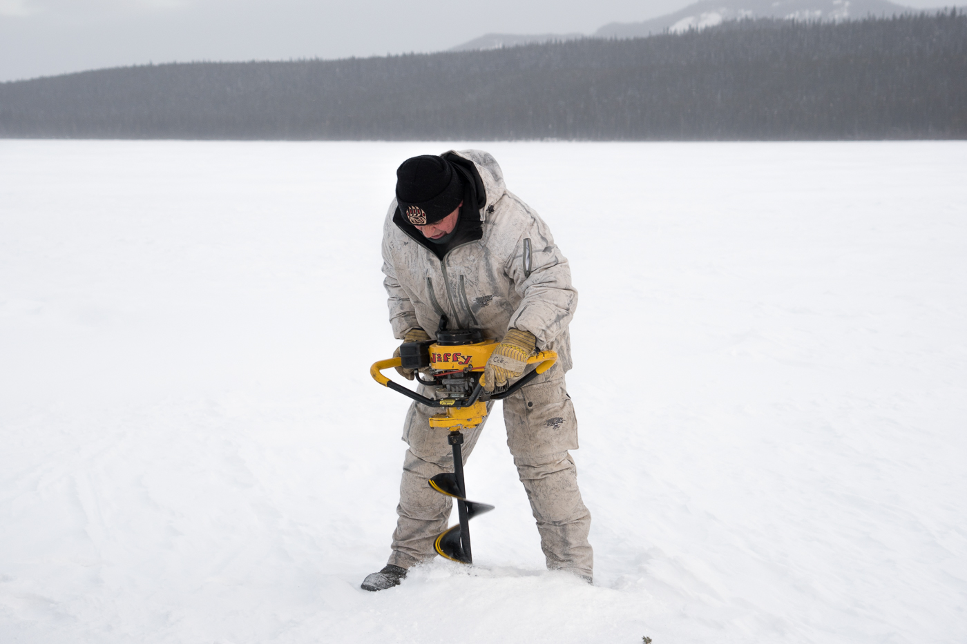 Quoi faire en hiver au Yukon - Voyage à Whitehorse et pêche sur la glace