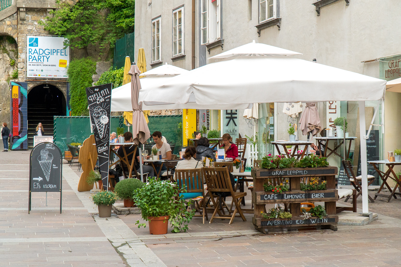 Terrasses colorées - Quoi faire à Graz, Autriche