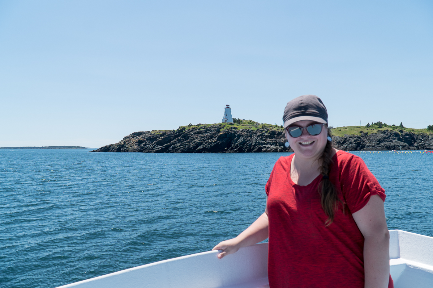 Jennifer devant Swallow Tail Lighthouse de Grand Manan