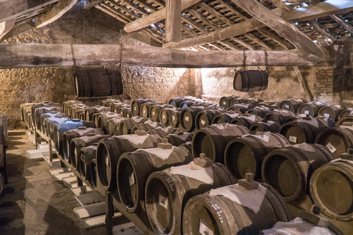 barils de vinaigre balsamique au Venturini Baldini en Italie