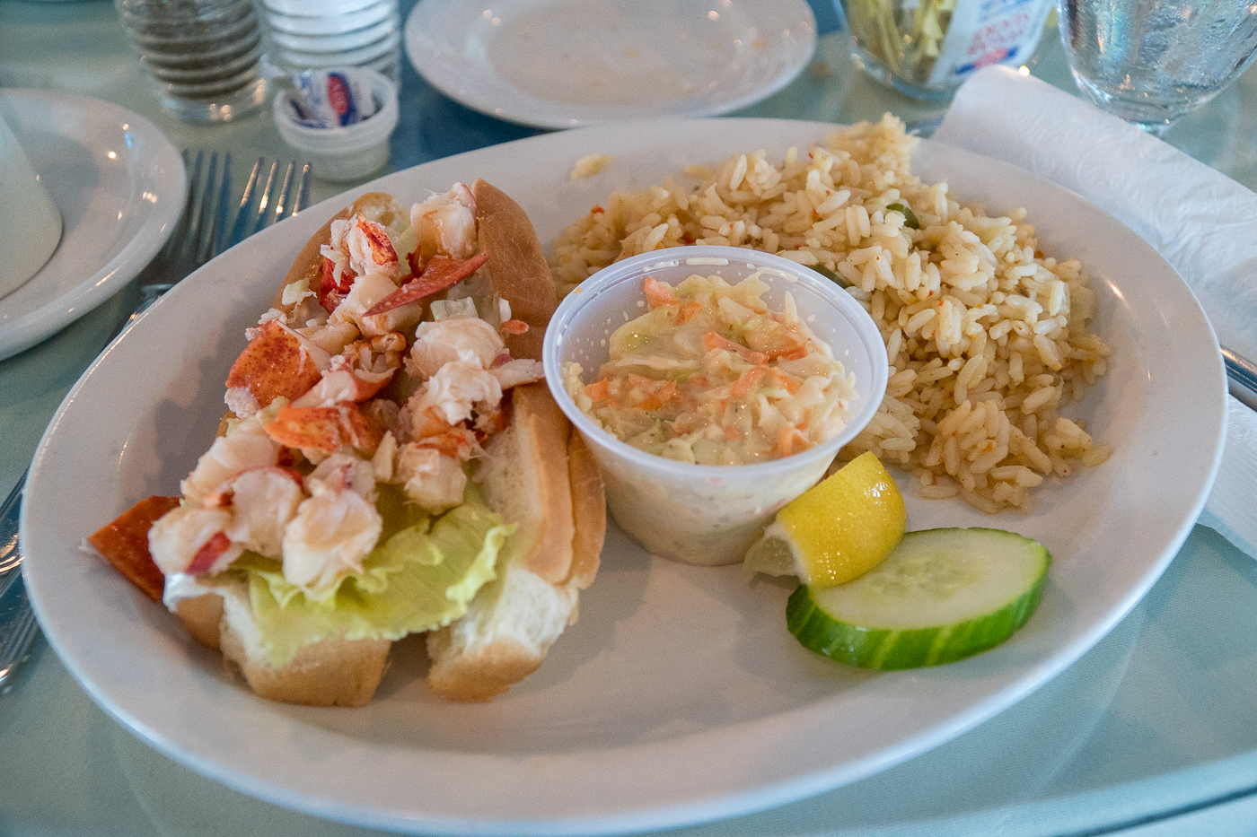 Lobster roll et riz - quoi manger à l'Île-du-Prince-Édouard au Wind and Reef